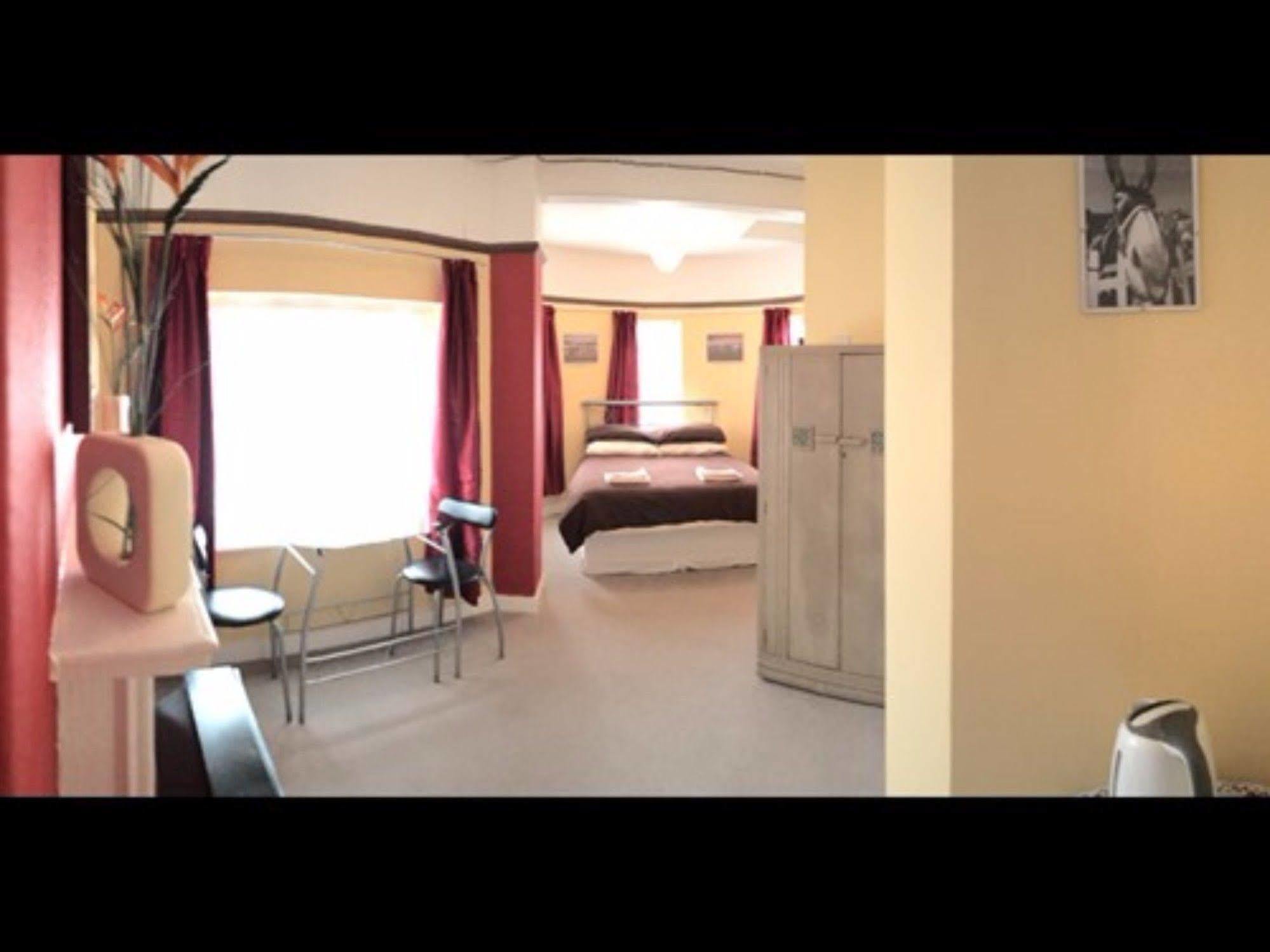 The Old Castle Hotel Weymouth Extérieur photo